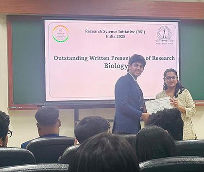 Hridank Goradia at the RSI-India 2025 convocation ceremony held at IISc Bengaluru