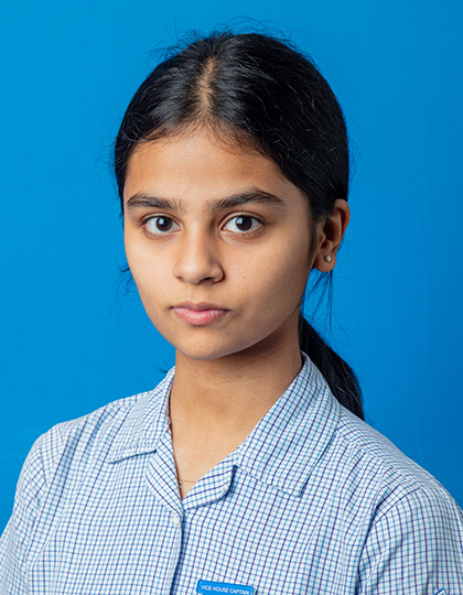 Suhaani Lohia, DAIS IGCSE Class 10 student, leading the Vision Beyond Sight inclusive chess initiative