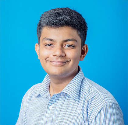 Jaisal Shah receiving the ISAAC Award