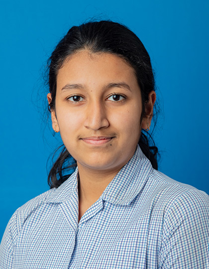 Kavya Mangal won Gold award at Queen's Commonwealth Essay Competition