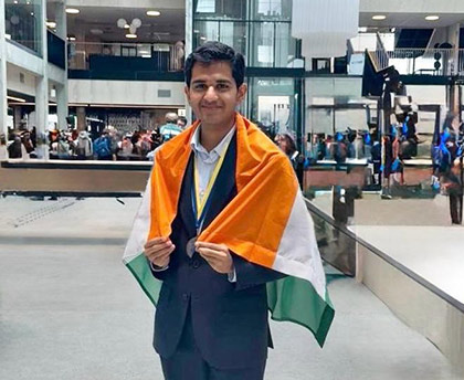 Krishiv Bhatia represented India at International Young Physicist’s Tournament