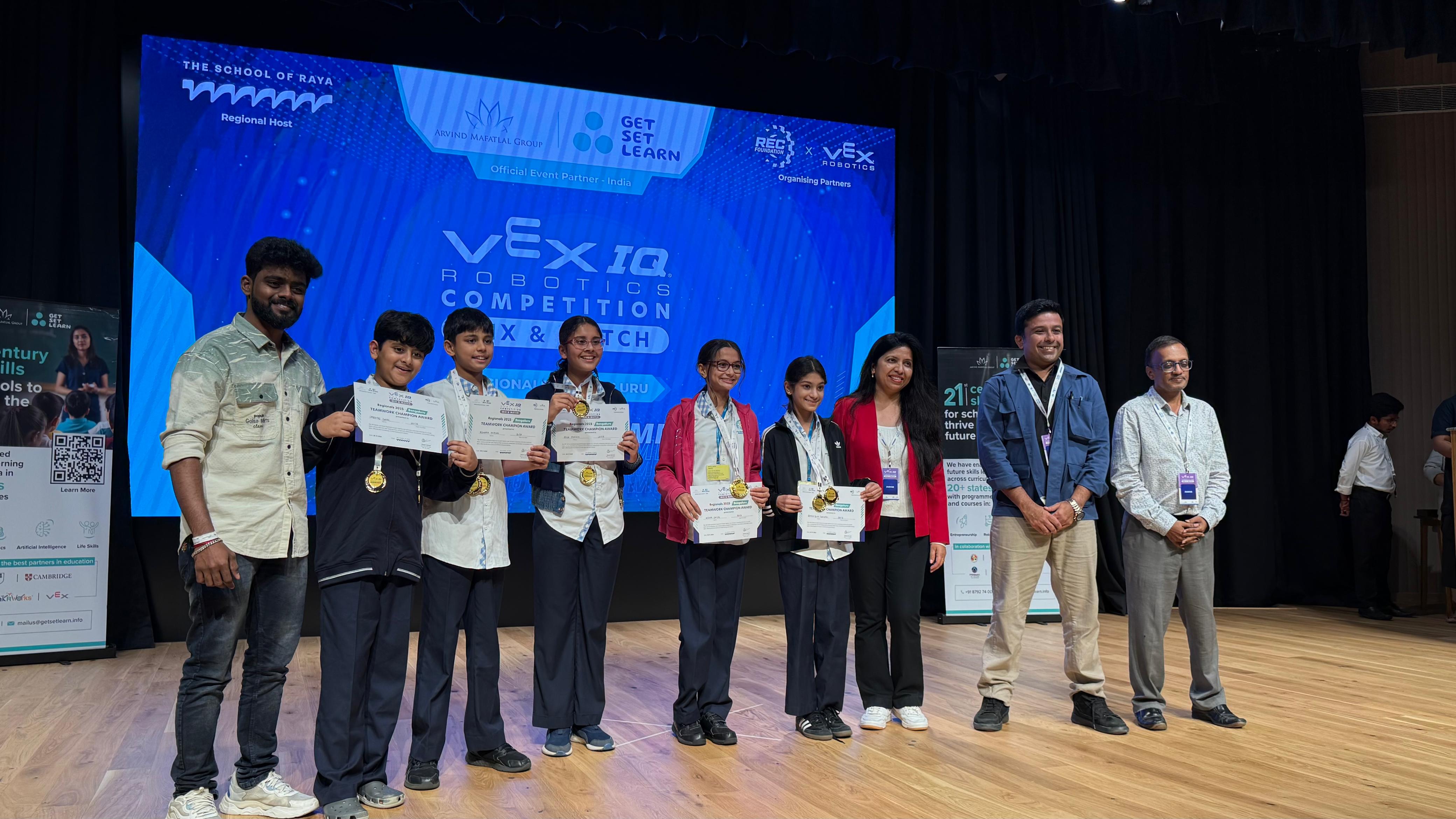 VEX IQ